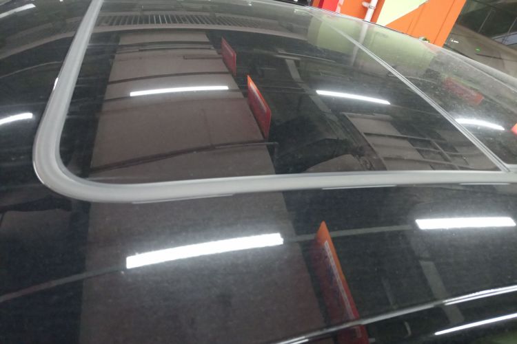 比亚迪 汉 2024款 DM-i 荣耀版 121KM 尊贵型局部细节57