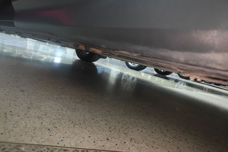 奔驰GLB 2020款 GLB 180 时尚型局部细节9002