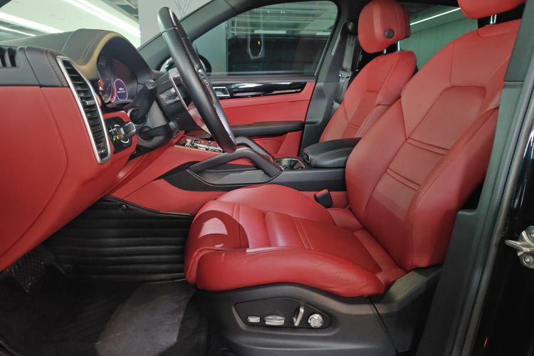 保时捷 2019款 Cayenne 3.0T局部细节19