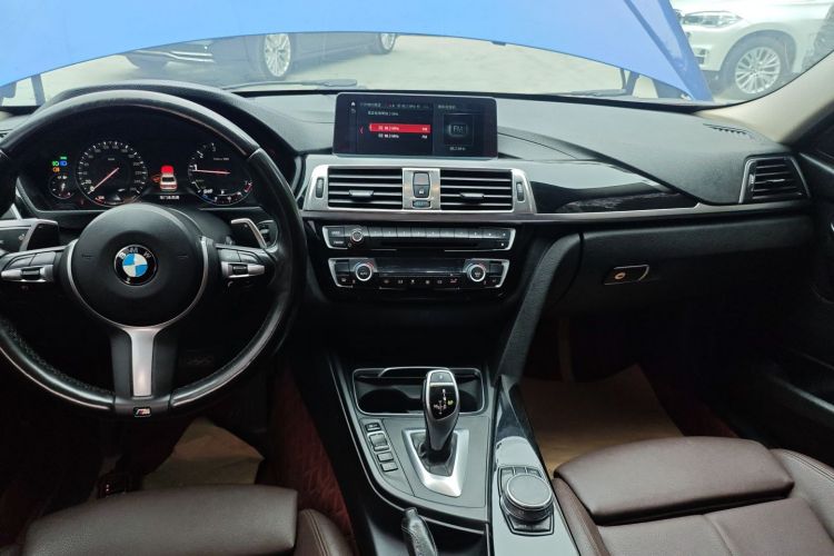 宝马3系 2018款 320Li 领先型M运动套装中控内饰16