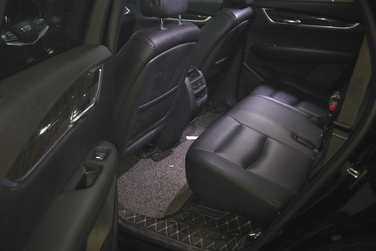 凯迪拉克XT5 2018款 28E 四驱技术型中控内饰7004