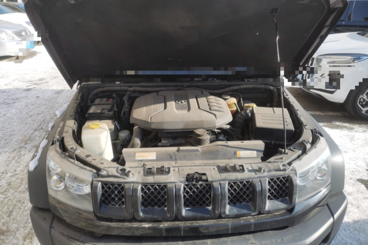 北京越野 北京BJ40 2016款 40L 2.3T 自动四驱尊享版局部细节24