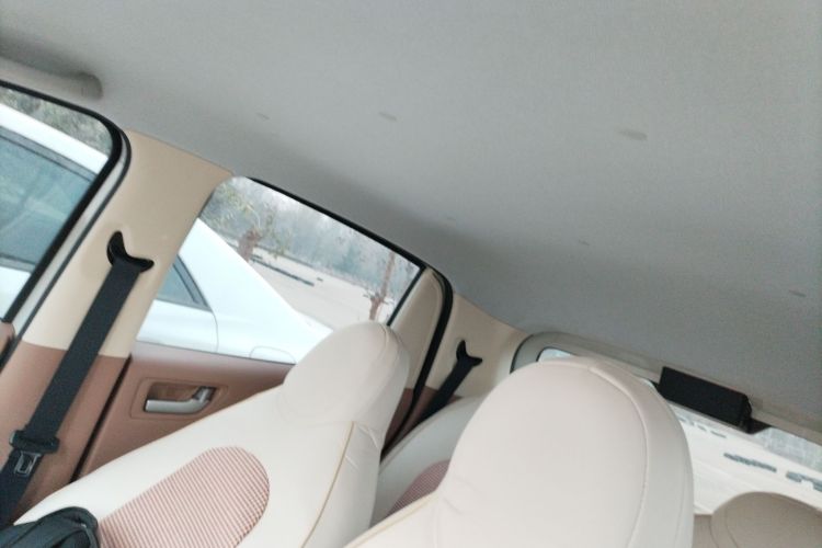 五菱汽车 宏光MINIEV 2025款 四门版 臻享+款中控内饰22