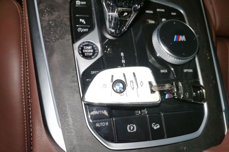 宝马X5(进口) 2020款 xDrive30i M运动套装中控内饰11