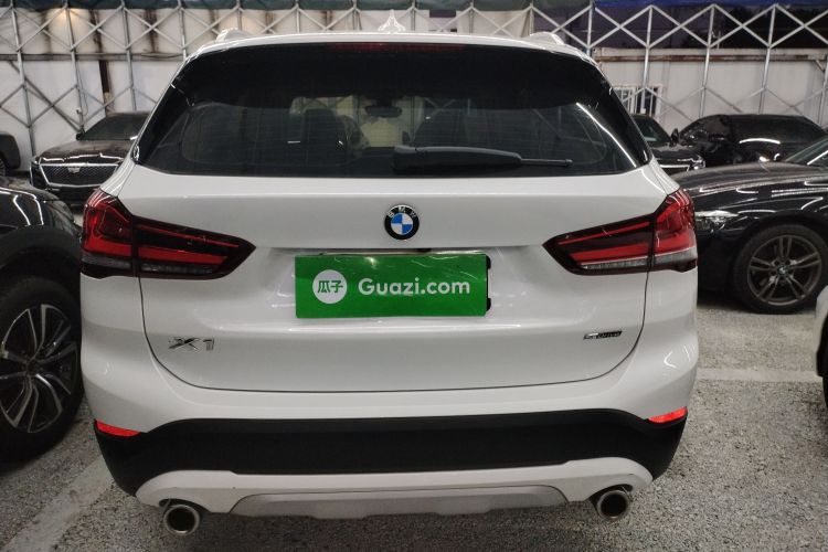 宝马X1 2020款 sDrive20Li 尊享型车身外观6