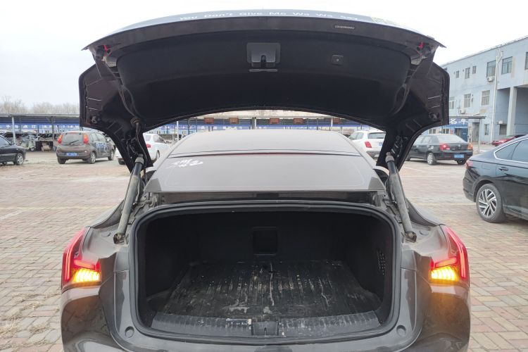 哪吒汽车 哪吒S 2024款 改款 增程 1060 Lite版机舱底盘23