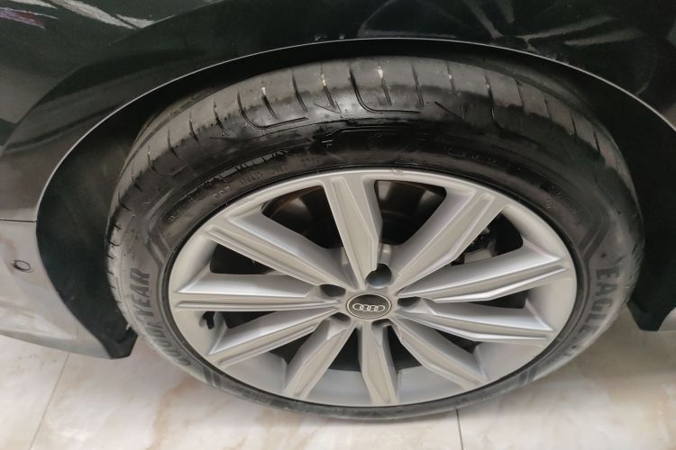 奥迪A6L 2024款 45 TFSI 臻选动感型车身外观6008