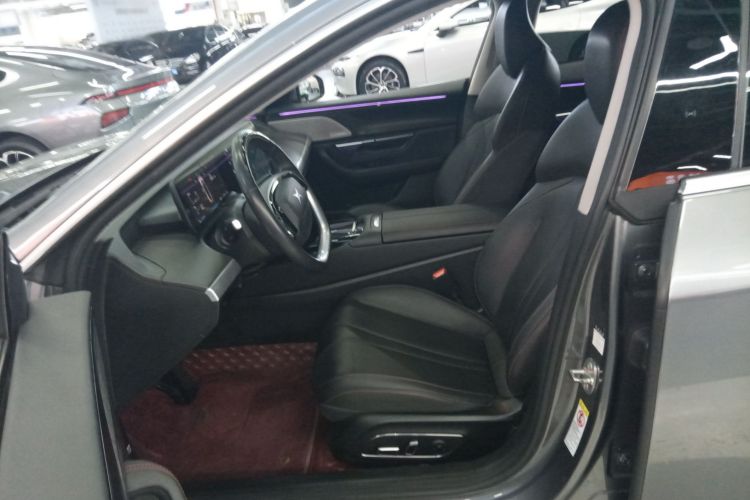 小鹏P7 2020款 670N局部细节19