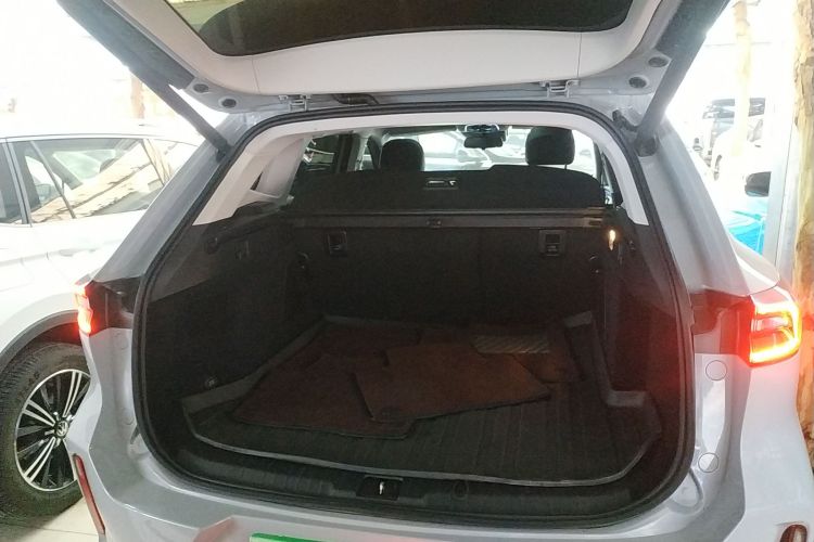 星途凌云 2021款 400T 两驱星睿PRO版机舱底盘23