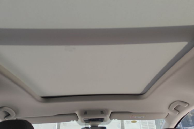 大众 威然 2024款 380TSI 尊贵版中控内饰22