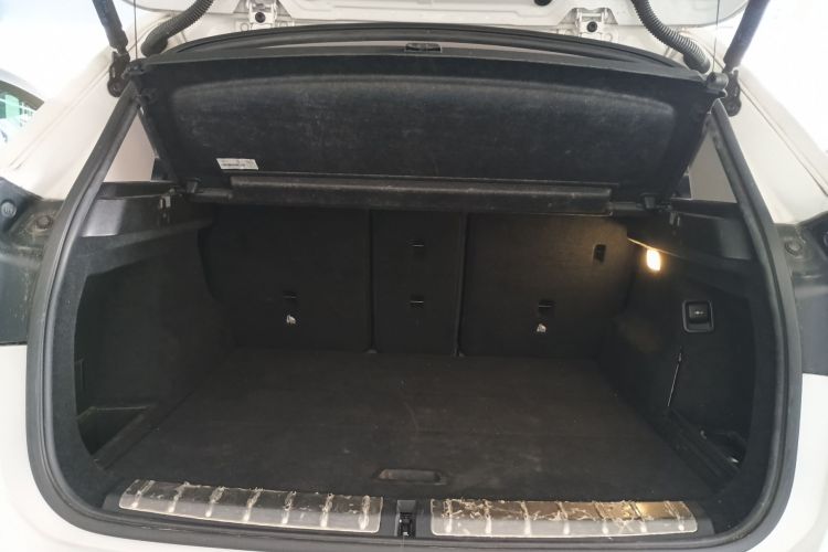 宝马X1 2016款 sDrive18Li 时尚型局部细节23