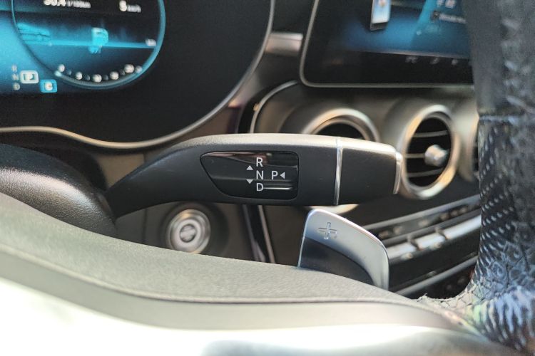 奔驰C级(进口) 2019款 C 260 轿跑车局部细节18