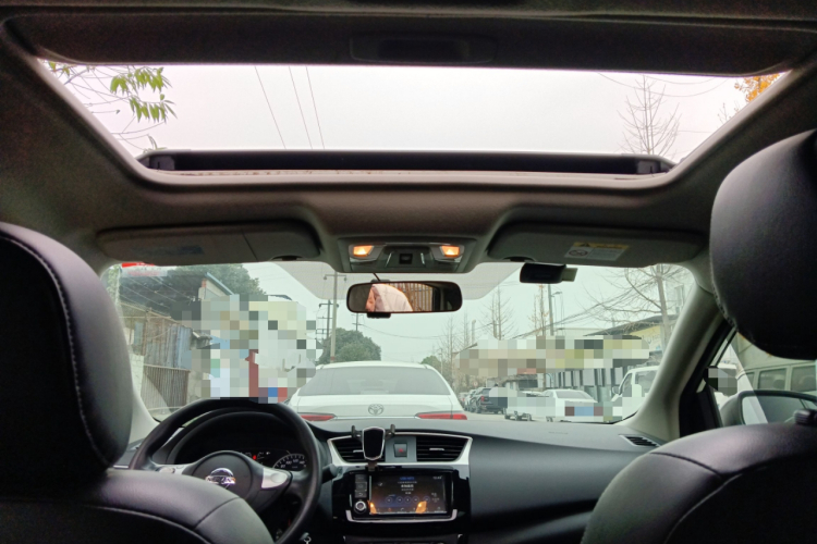 日产 轩逸 2021款 经典 1.6XL 手动豪华版中控内饰22