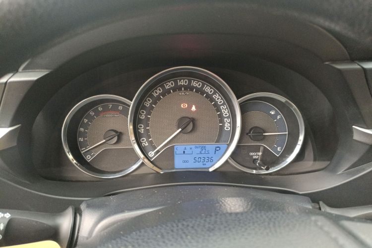 丰田 卡罗拉 2017款 1.2T CVT GL局部细节14