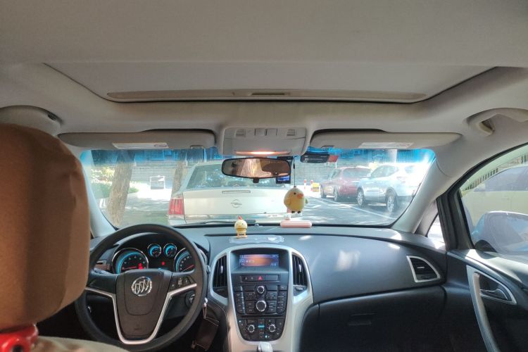 别克 英朗 2013款 XT 1.6L 自动时尚版局部细节22