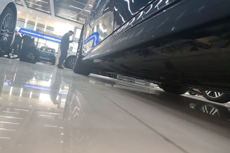 奔驰A级 2019款 A 180 L 运动轿车局部细节9002