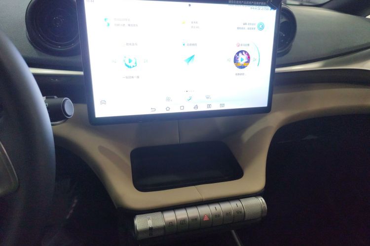 比亚迪 海豚 2023款 420km 自由版中控内饰16