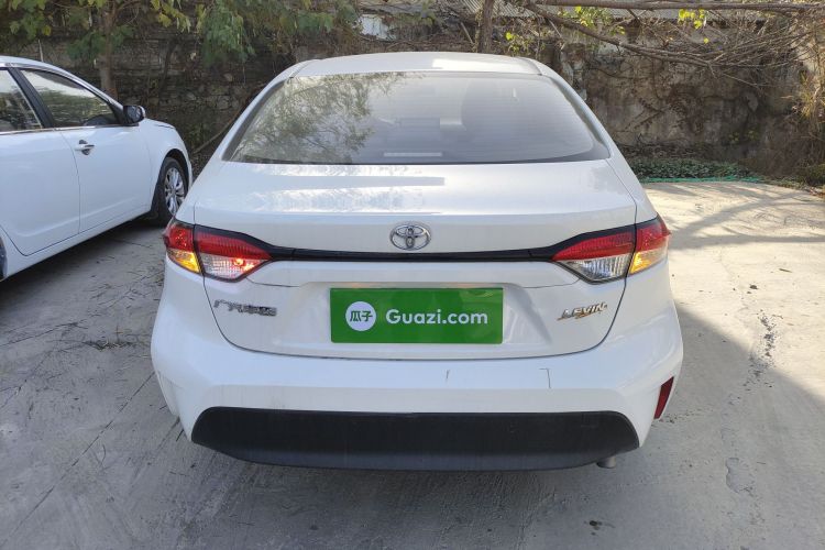 丰田 雷凌 2023款 TNGA 1.5L CVT进取版车身外观6004