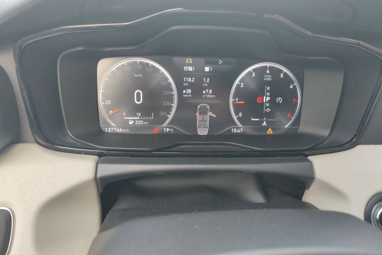 领克01 2017款 2.0T 两驱耀Pro版中控内饰15