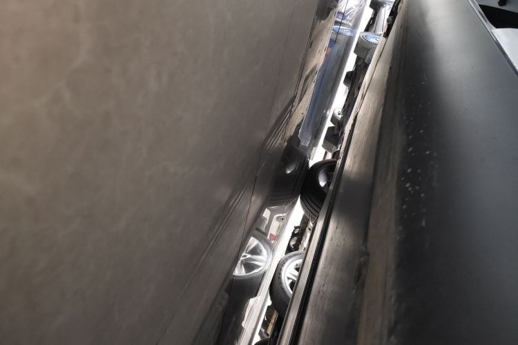 特斯拉 Model Y 2024款 长续航全轮驱动版局部细节9002