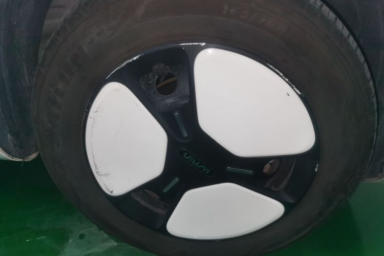 长安启源 长安Lumin 2022款 210km 香甜款车身外观6007