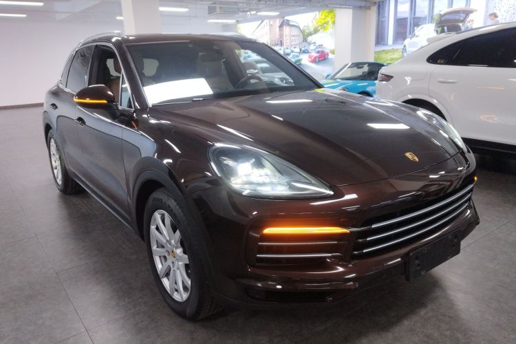 保时捷 2018款 Cayenne 3.0T车身外观6002