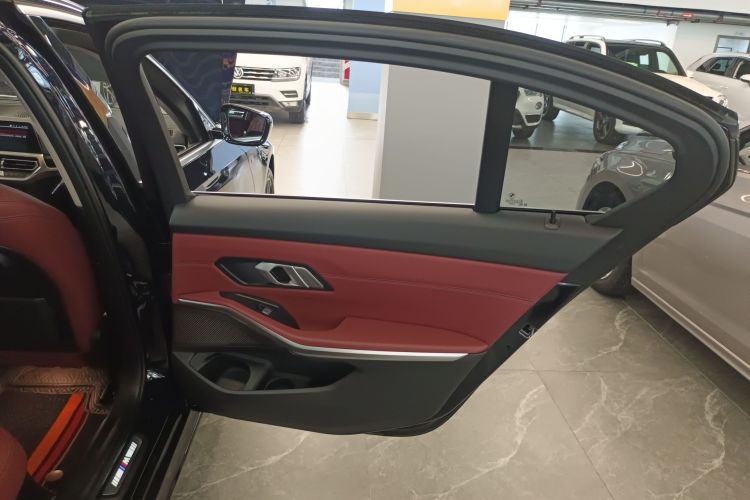 宝马3系 2022款 改款 320Li M运动套装中控内饰7006