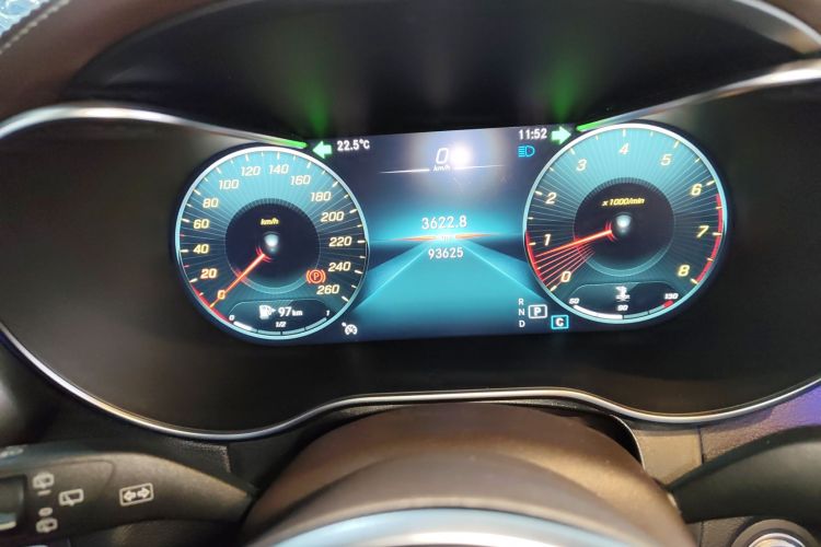 奔驰GLC 2021款 GLC 260 L 4MATIC 豪华型局部细节14