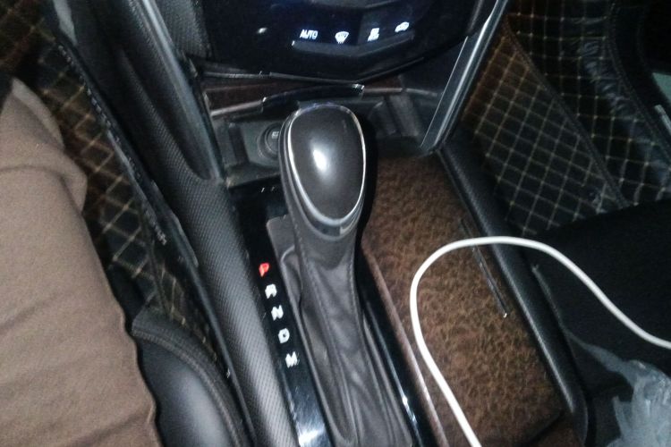 凯迪拉克XTS 2018款 28T 技术型局部细节18