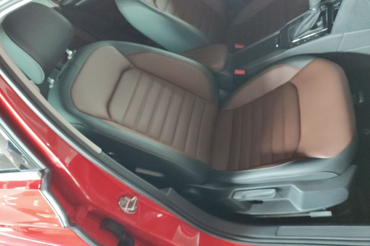 大众 凌渡 2019款 280TSI DSG舒适版 国V局部细节41