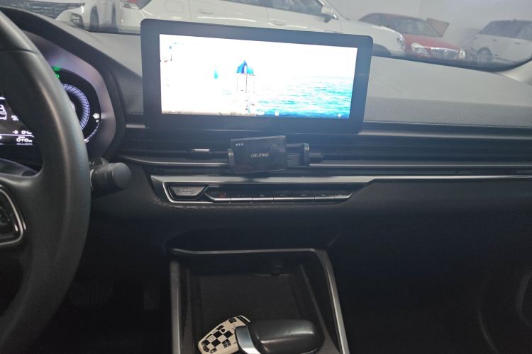 吉利汽车 帝豪 2022款 第4代 1.5L CVT尊贵型局部细节16