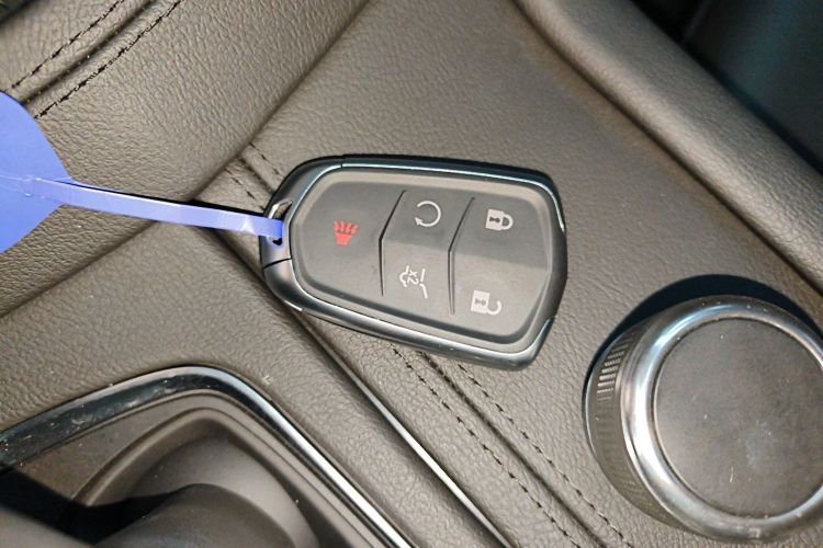 凯迪拉克XT5 2022款 2.0T 两驱豪华型中控内饰7001