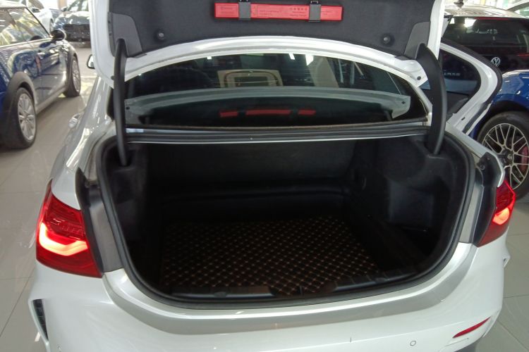 宝马1系 2022款 120i M运动版局部细节23