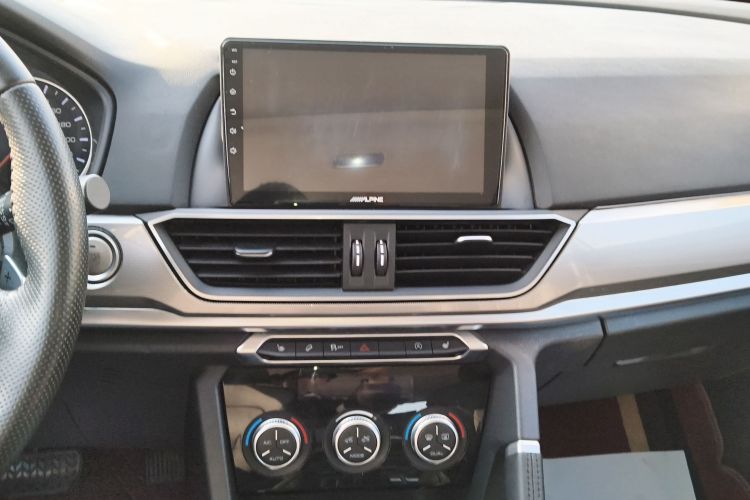 哈弗H6 2018款 运动版 1.5T 自动两驱精英型 国V局部细节16