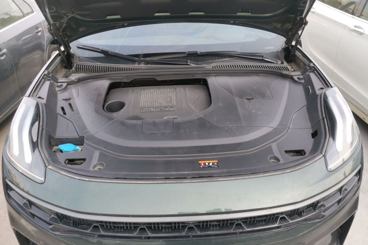 领克06 2023款 Remix 1.5T Hero机舱底盘24