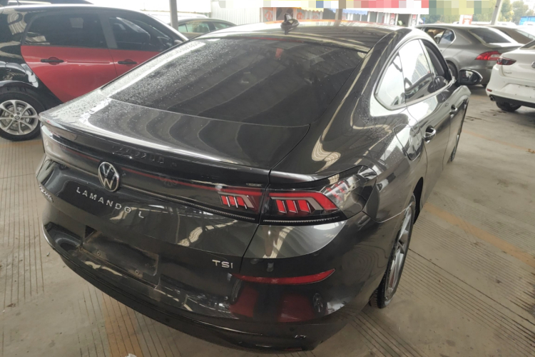 大众 2024款 凌渡L 200TSI DSG潮辣版车身外观6005