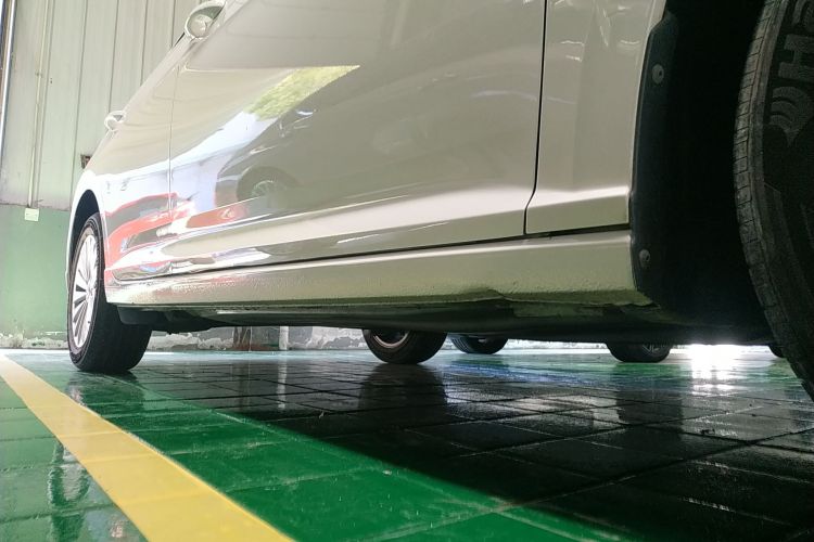 大众 朗逸 2019款 280TSI DSG舒适版 国VI机舱底盘29