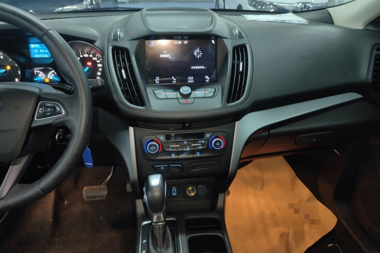 福特 翼虎 2019款 EcoBoost 180 两驱铂翼型 国VI中控内饰16