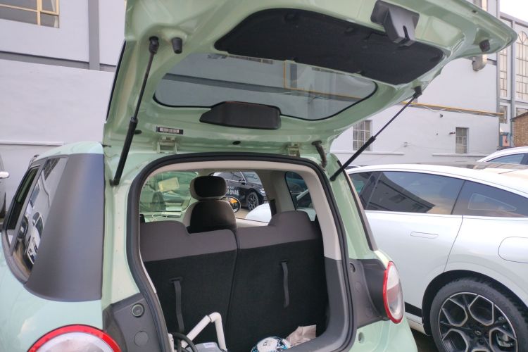 长安启源 长安Lumin 2023款 205km 香沁款机舱底盘23