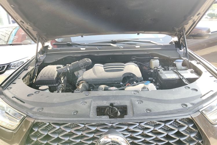 长城 炮 2021款 2.0T商用版自动柴油四驱精英型长箱GW4D20M局部细节24