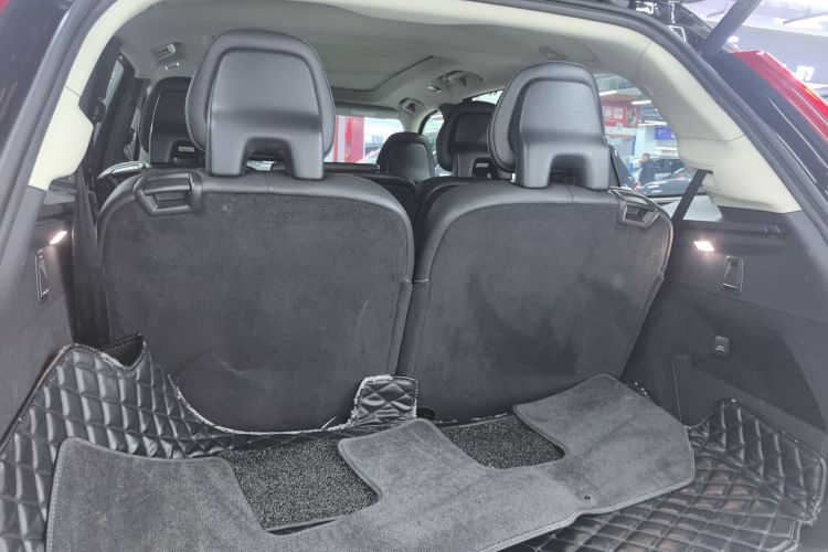 沃尔沃XC90 2015款 T6 智尊版 7座机舱底盘23