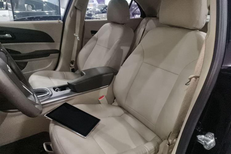 雪佛兰 迈锐宝 2014款 2.0L 自动舒适版中控内饰19