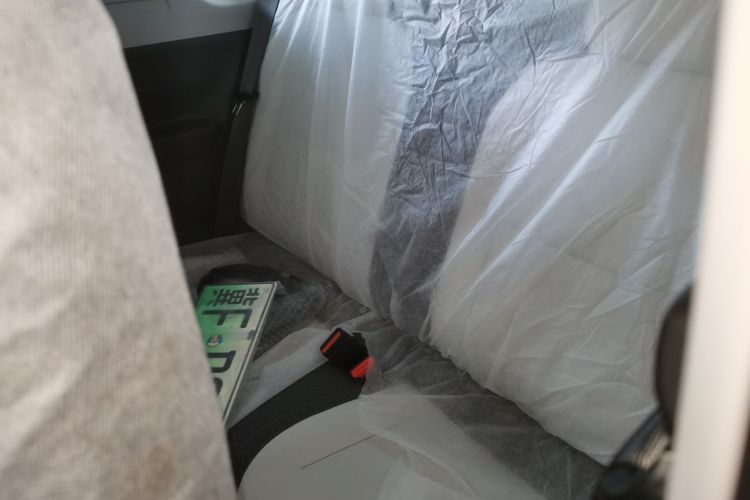 吉利银河 熊猫 2025款 210km 元气熊中控内饰21