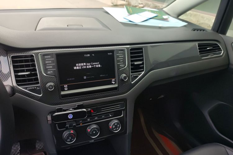 大众 高尔夫·嘉旅 2016款 280TSI 自动豪华型局部细节16