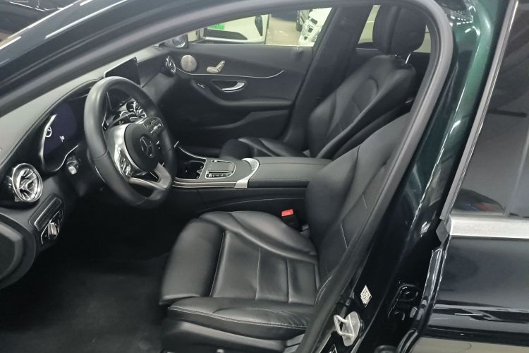 奔驰C级 2021款 C 200 L 时尚型运动版中控内饰19