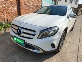 奔驰GLA 2016款 GLA 220 4MATIC 豪华型