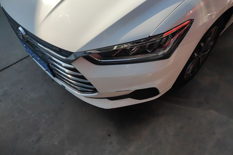 比亚迪 秦Pro 2020款 超越版 1.5TI 自动旗舰型局部细节36