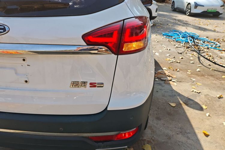 江汽集团 瑞风S3 2017款 1.6L CVT豪华型车身外观6006