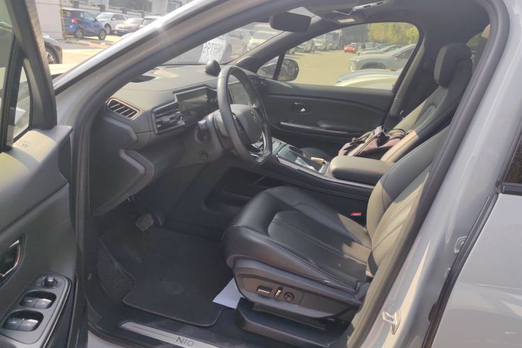 蔚来ES6 2020款 610KM 性能版中控内饰7003