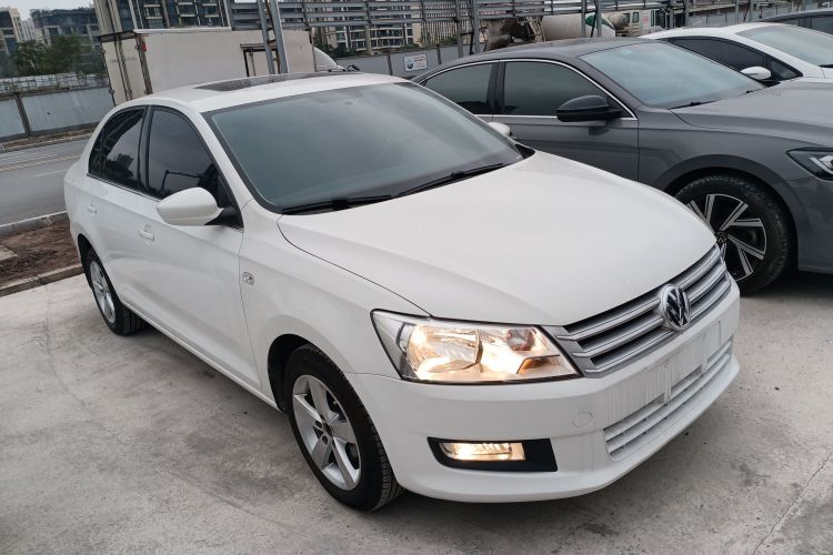 大众 桑塔纳 2015款 1.6L 自动舒适版车身外观3